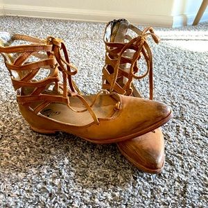 Freebird flats with zip up ankle